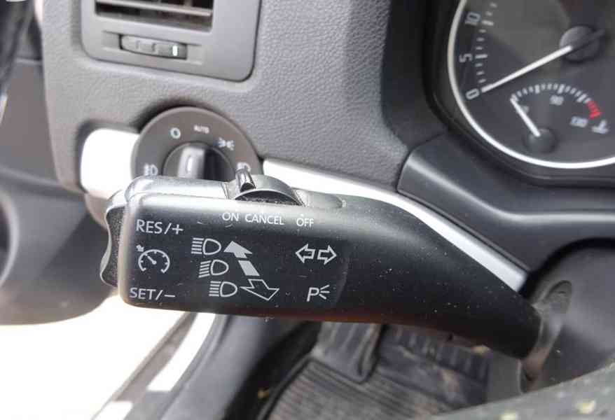 Škoda Octavia 2.0 TDI Combi Scout 4x4 r.v.2008 2.Maj.ČR - foto 10