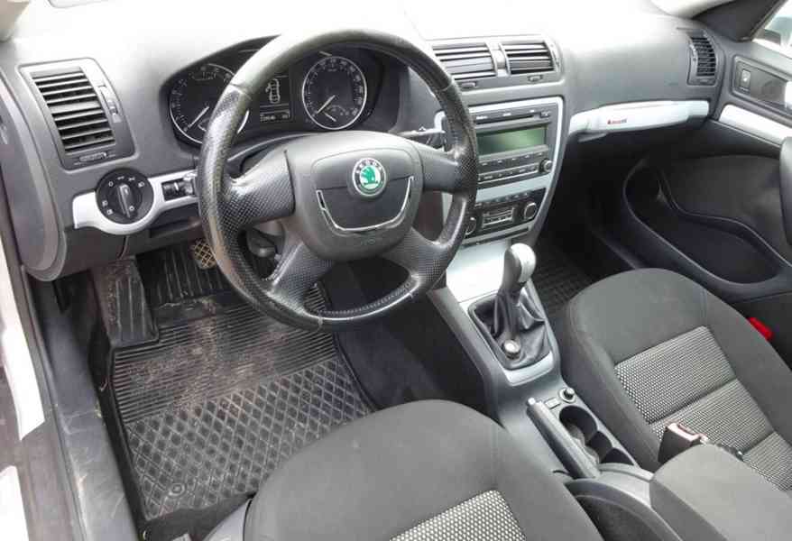 Škoda Octavia 2.0 TDI Combi Scout 4x4 r.v.2008 2.Maj.ČR - foto 5