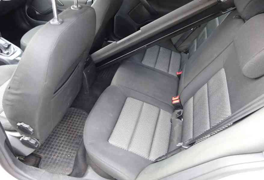 Škoda Octavia 2.0 TDI Combi Scout 4x4 r.v.2008 2.Maj.ČR - foto 14