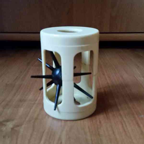 Ježek v kleci (Foglar) 4x + lodička ČERVENÁČKA - foto 3