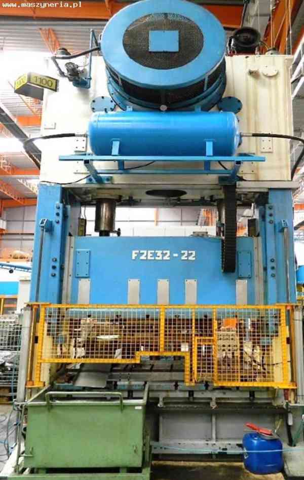 Mechanický lis SPIERTZ F2E32-22 320T - foto 3
