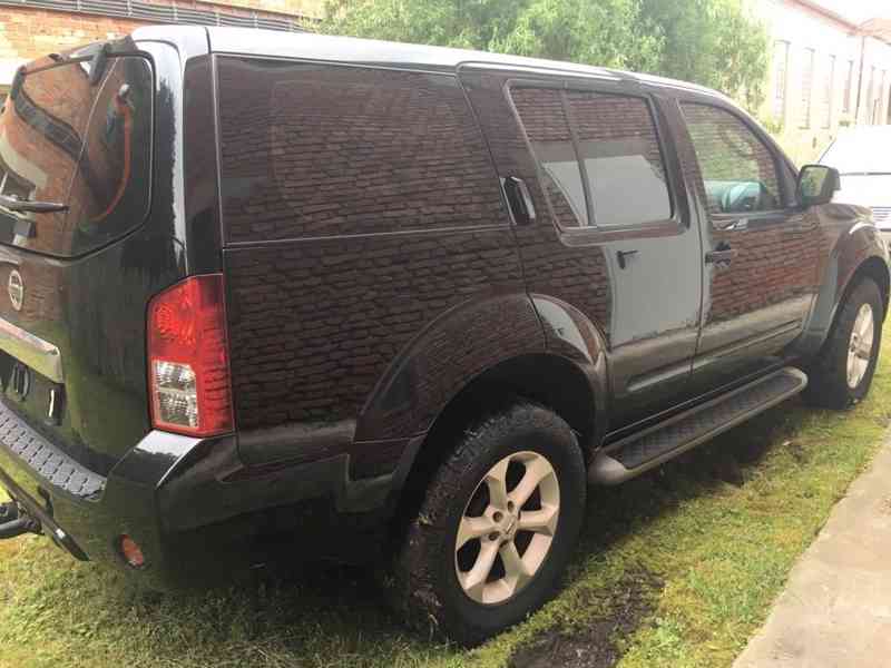 Nissan Pathfinder 2,5Dci SE 140kw - foto 8