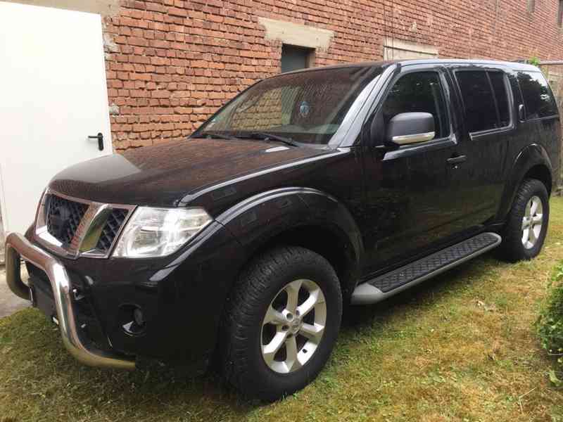 Nissan Pathfinder 2,5Dci SE 140kw - foto 1