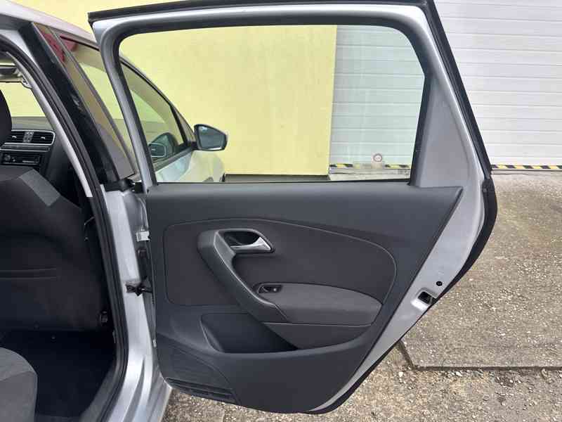 Volkswagen Polo 1.4MPi 63kW/Klima/1MAJ - foto 18