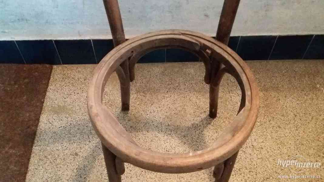 Starožitná židlička – poškozená. - foto 4