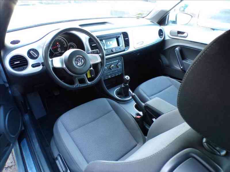 Volkswagen New Beetle 1,2 TSI - foto 5
