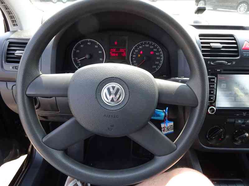 VW Golf 1.4i r.v.2004 (55 KW) STK:7/2024  - foto 8