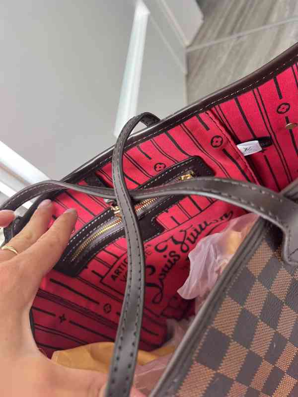 Louis Vuitton Neverfull , nevhodný dárek + pochette - foto 2