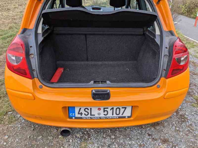 Renault Clio III, 1.6 65 kW	 - foto 10