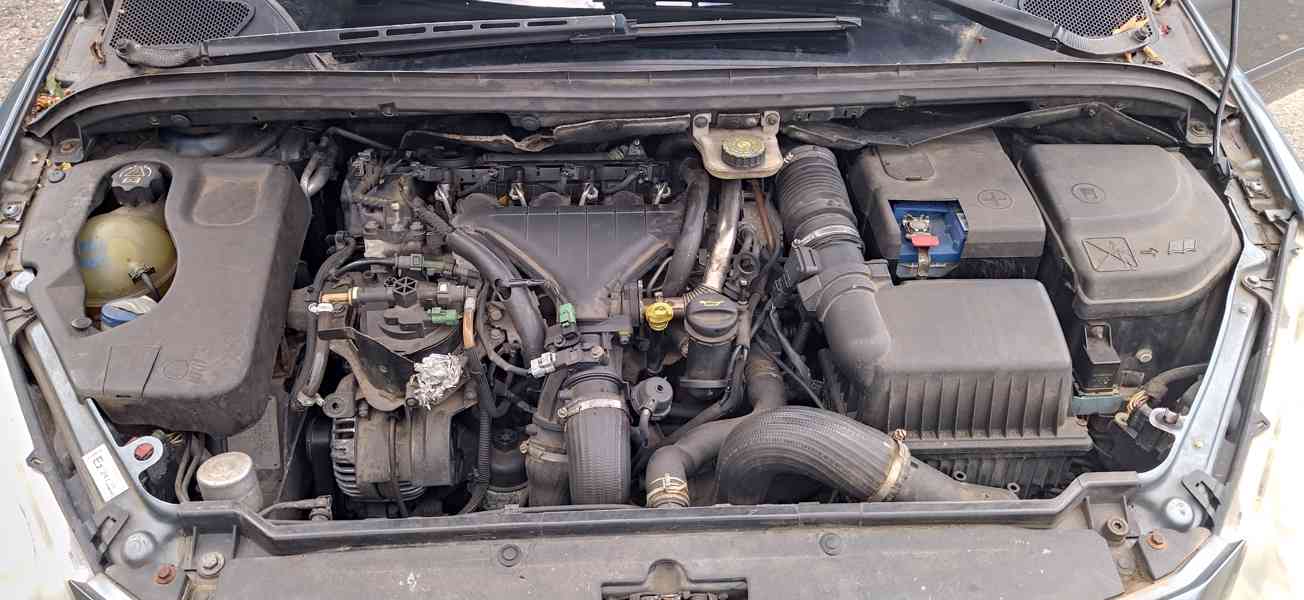Prodám Peugeot 307, 2.0HDI, 100kw kutilovi nebo na ND - foto 8