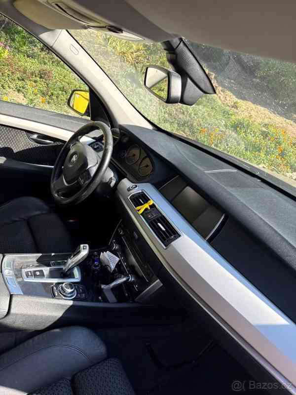 BMW Řada 5 3,0   GT 530 180kw 3 kuba 2010rok - foto 5
