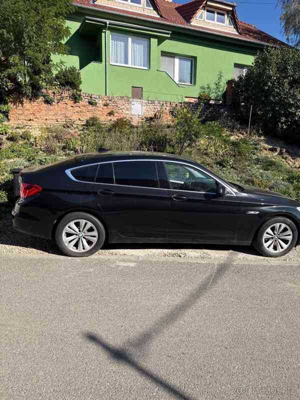 BMW Řada 5 3,0   GT 530 180kw 3 kuba 2010rok - foto 2