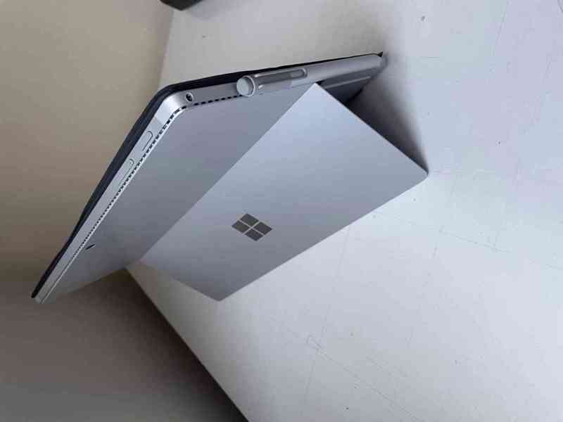Microsoft Surface 4 PRO - foto 3