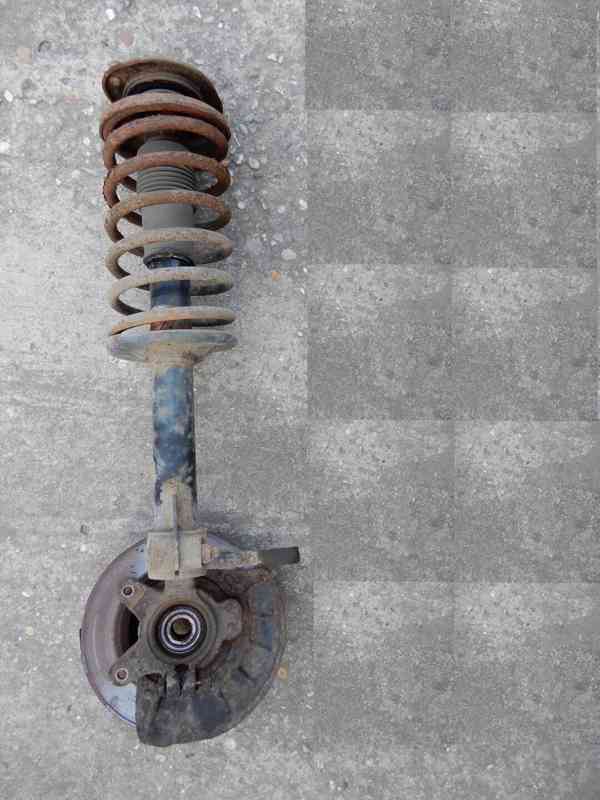 Těhlice Felicia - foto 2