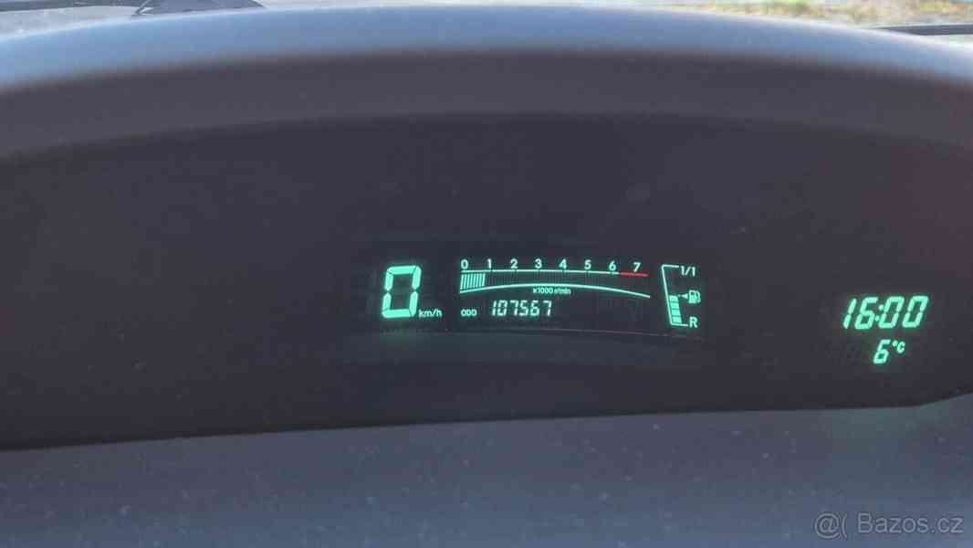 Toyota Yaris 1,3   VVT-i, 64 kW, 2008, benzín - foto 5