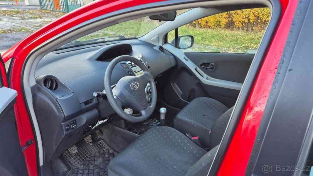 Toyota Yaris 1,3   VVT-i, 64 kW, 2008, benzín - foto 7
