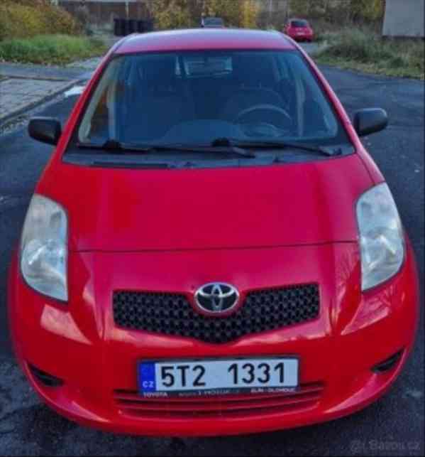 Toyota Yaris 1,3   VVT-i, 64 kW, 2008, benzín - foto 1