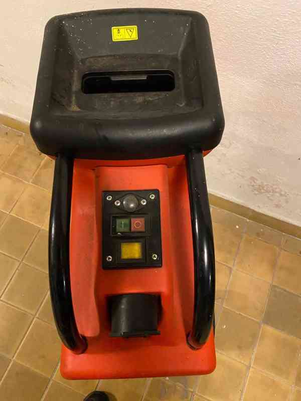 Elektrický drtič větví - HECHT 625  - foto 2