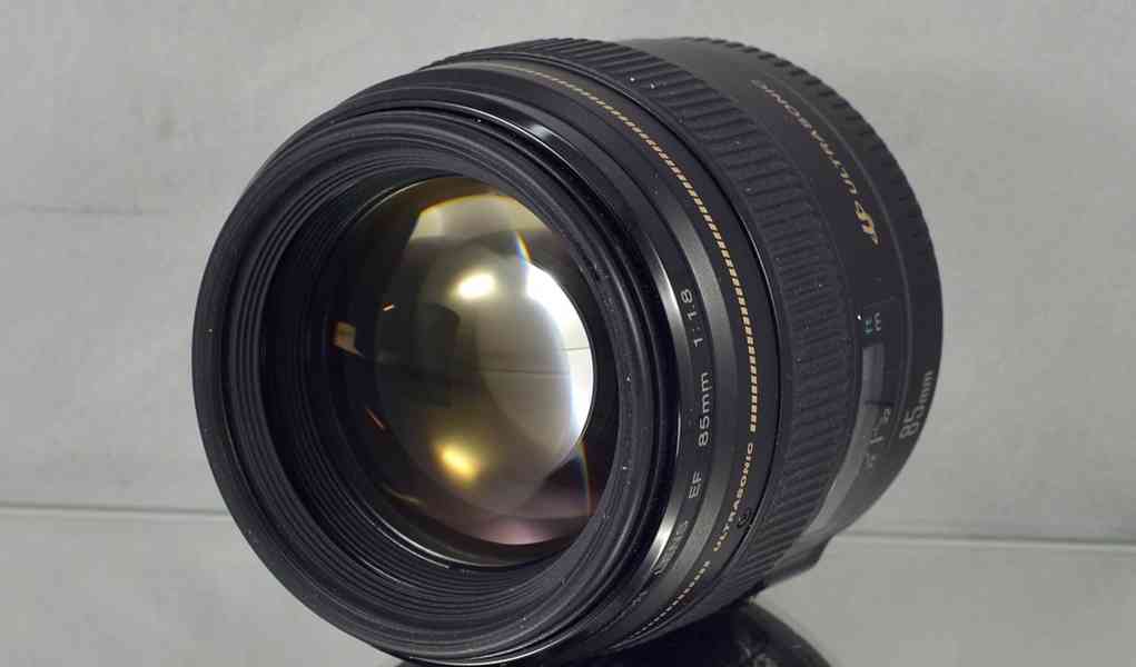 Canon EF 85mm f/1.8 USM **fullframe-formát*Pevný - foto 3