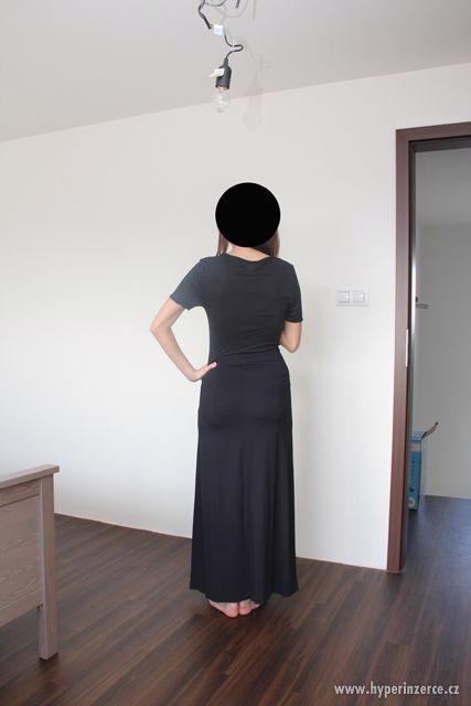 Černé společenské šaty s rukávkem OP PROSTĚJOV - foto 2