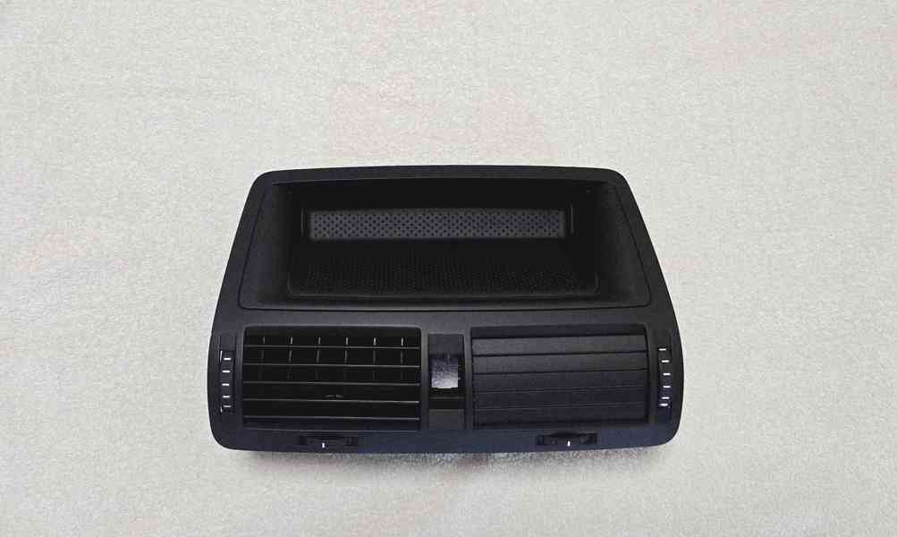 KRÁSNÝ výdech topení středový Škoda Octavia II - foto 3