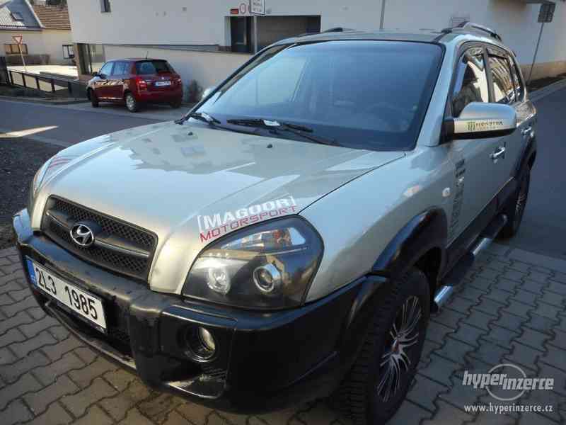 Hyundai Tucson 2.0 CRDI 4x4 - foto 9