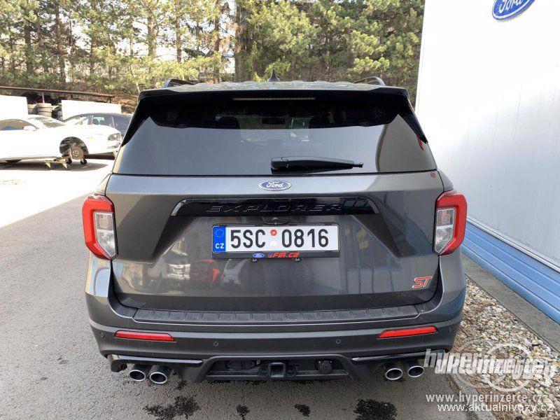 Ford Explorer 3.0, benzín, automat, r.v. 2020, navigace, kůže - foto 6