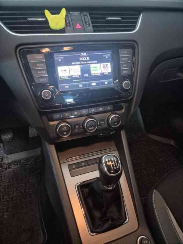 Škoda Octavia 1,4   III TSi 110KW - foto 7