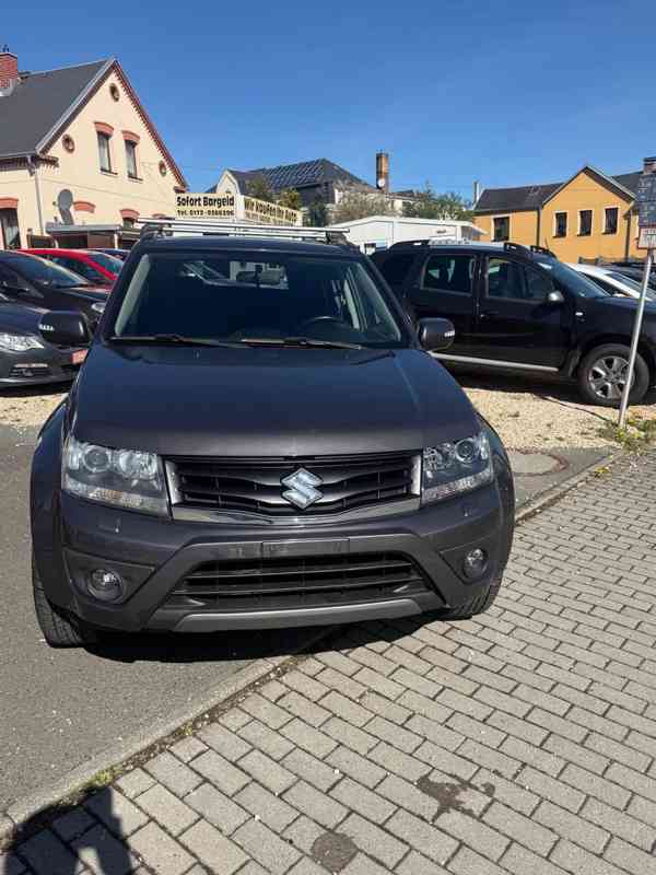 Suzuki Grand Vitara 2.4i Club benzín 124kw - foto 15
