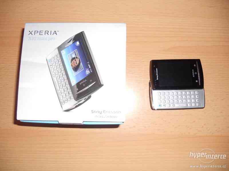 Sony Ericsson Xperia X10 mini pro Black - foto 2