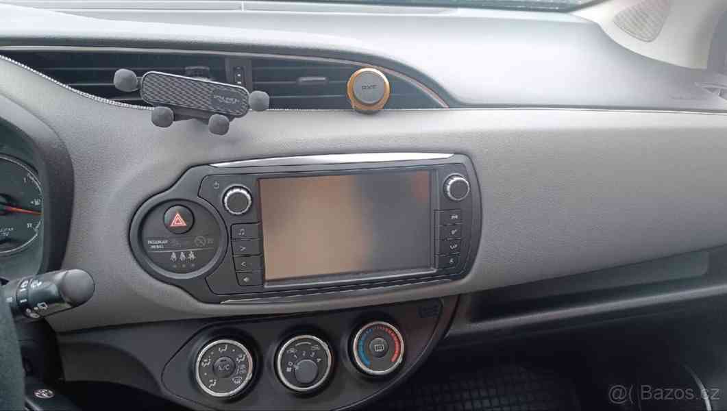 Toyota Yaris 1,3 - foto 5