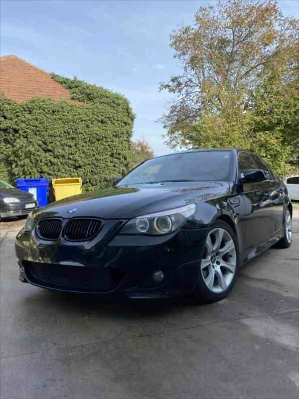 BMW Řada 5 3,0 - foto 9