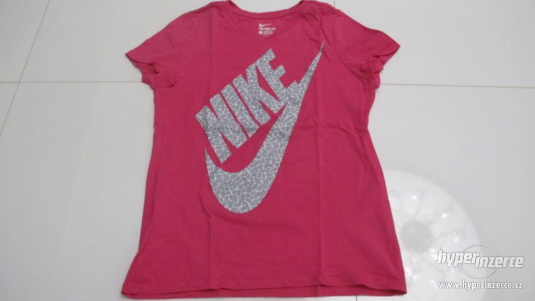 Dívčí tričko Nike - foto 2