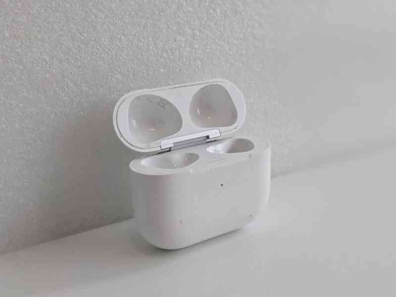 AirPods 3 - pouzdro (A2566) - foto 3