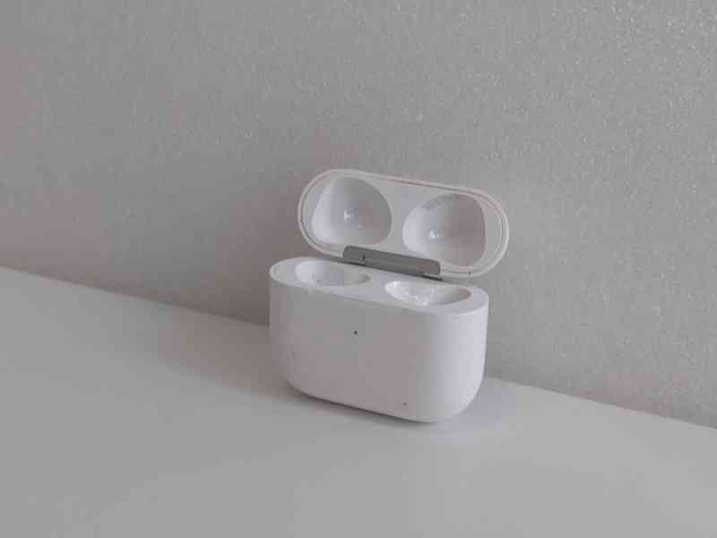 AirPods 3 - pouzdro (A2566) - foto 4