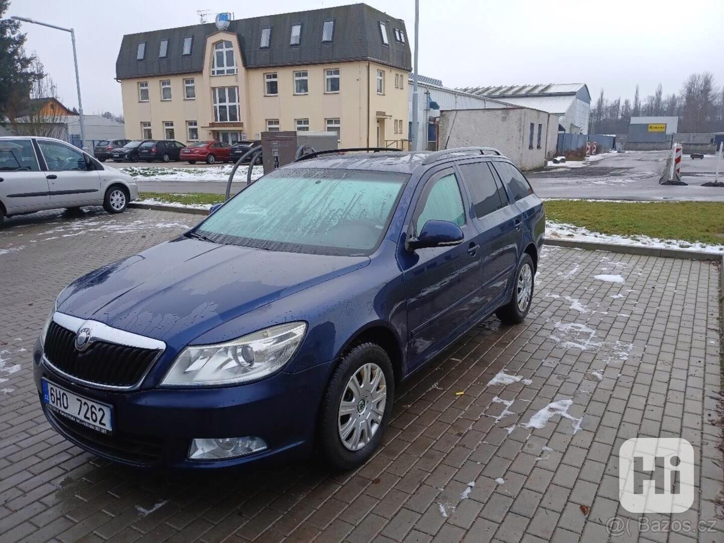 Škoda Octavia 1,6   II - foto 1