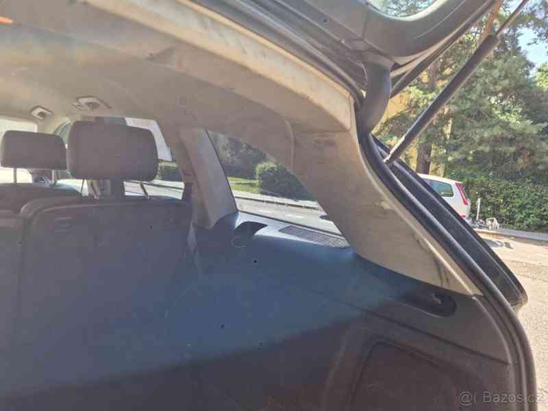 Audi Q7 4,2 TDI - foto 14