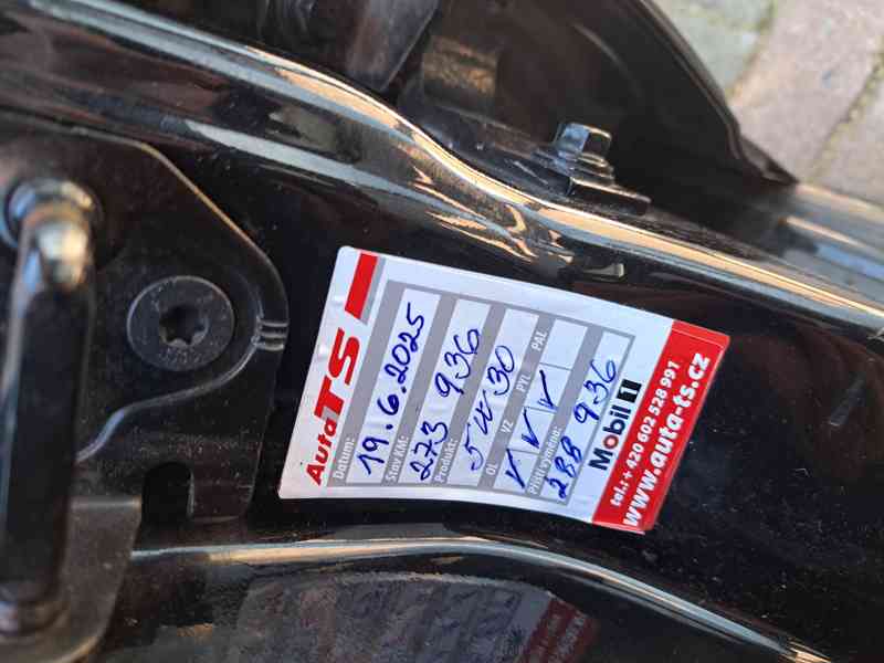 Ford Mondeo MK4 2.0i Duratec 107kW r.v. 2008 - foto 14