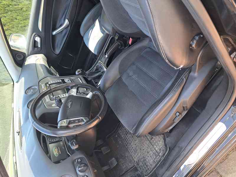 Ford Mondeo MK4 2.0i Duratec 107kW r.v. 2008 - foto 5