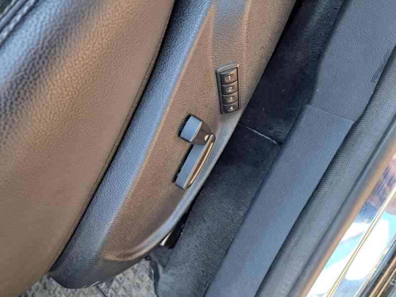 Ford Mondeo MK4 2.0i Duratec 107kW r.v. 2008 - foto 13