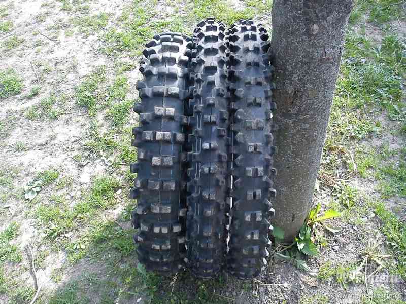 Motocrossové pneu - foto 1