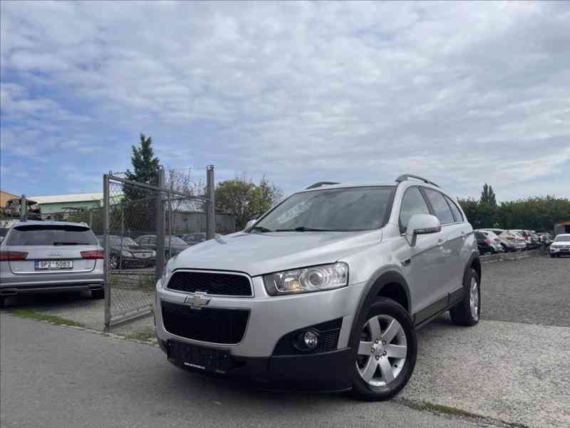 Chevrolet Captiva 2,2 VCDi 7míst,NAVI,KAMERA,PDC - foto 1