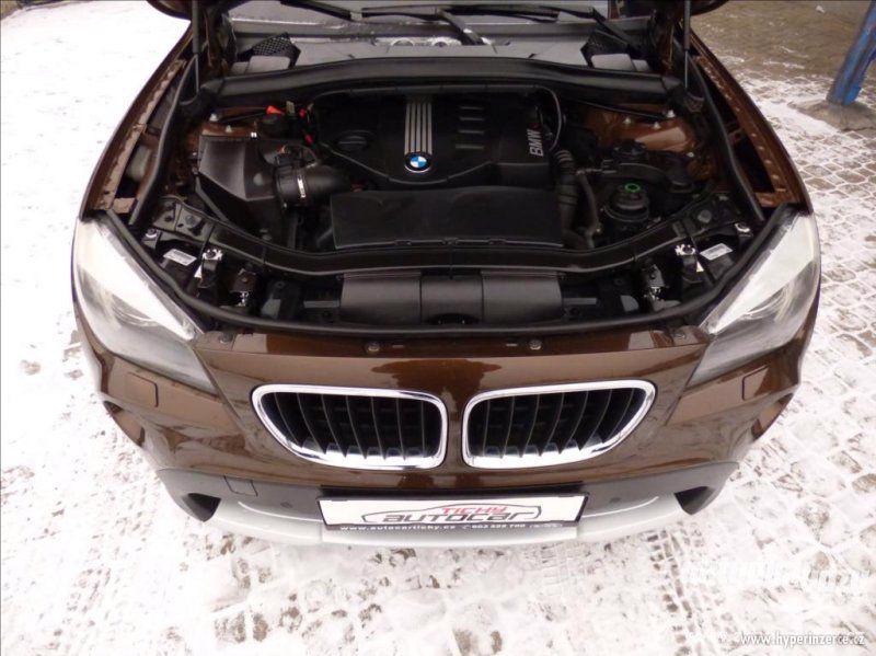 BMW X1 2.0, nafta, automat, RV 2011 - foto 32