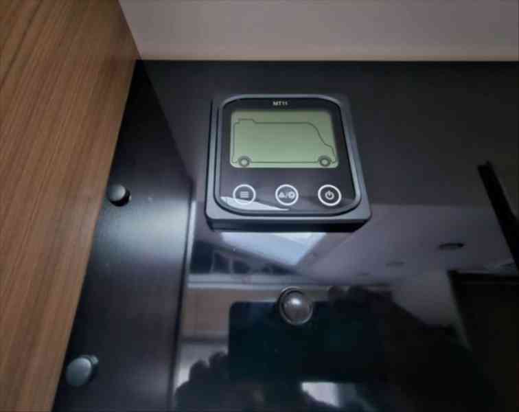 Ostatní ADRIA CORAL XL alkovna - foto 9