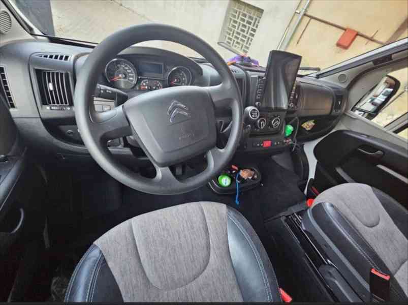 Ostatní ADRIA CORAL XL alkovna - foto 17