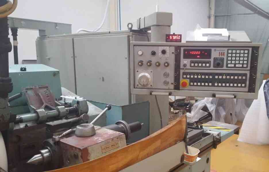 Bruska hrotová univerzální s elektronicky řízeným přísuvem   - foto 13