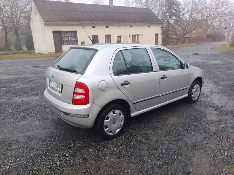 Škoda Fabia 1.4 16V 74Kw RV.2003 - NOVÁ STK - foto 8