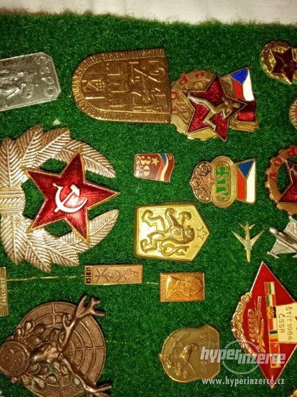 Vojenská a myslivecká sbírka odznaků - foto 16