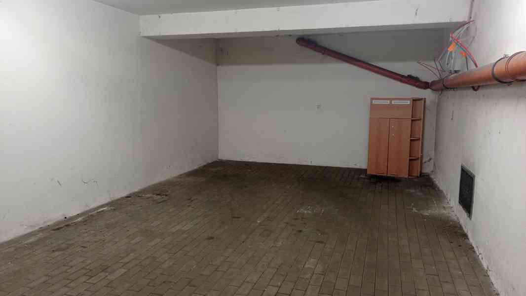 Garážové stání - Pronájem - foto 3