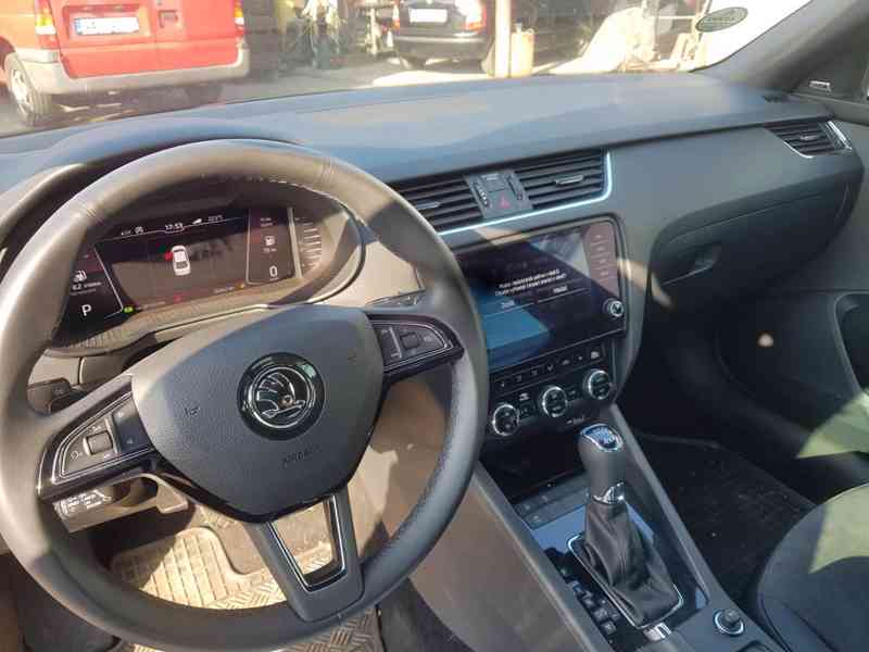 Škoda Octavia Laurin Klement 4x4, DPH	 - foto 4